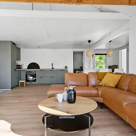 3 Bedroom Stunning In Sydals *